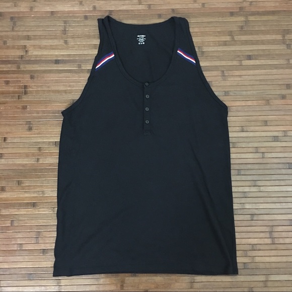Men’s 2xist Black Athletic Tank - Picture 2 of 4